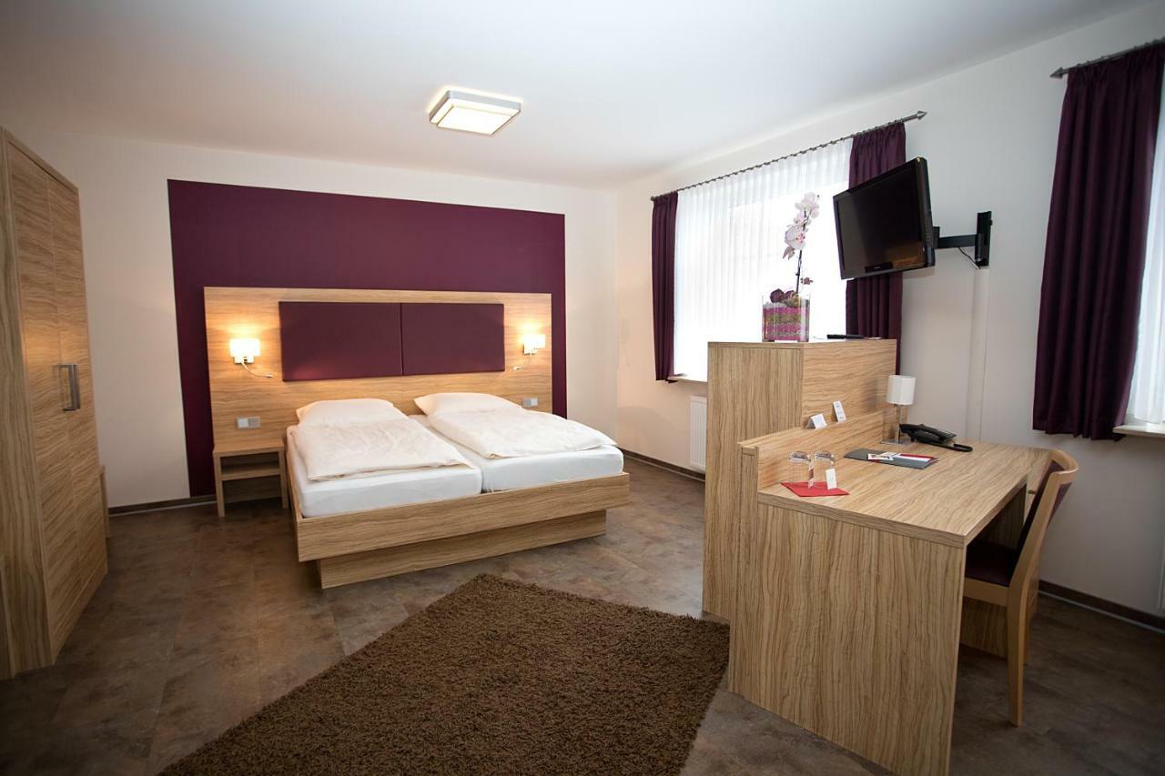 Hotel Restaurant Conni Wolfsburg Eksteriør bilde
